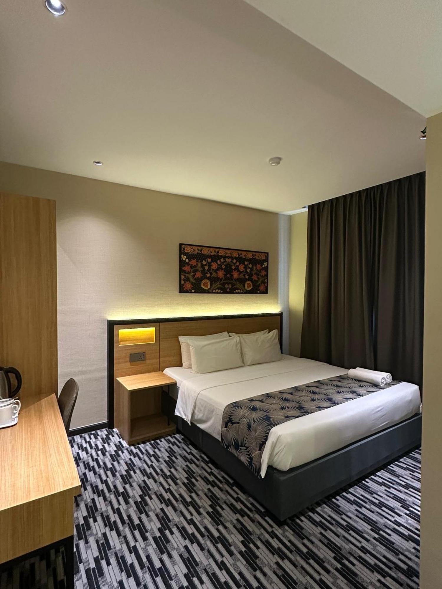 Nb Hotel Johor Bahru Buitenkant foto